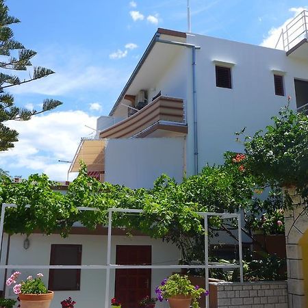Guest House Kuzmanic Hvar Island Buitenkant foto