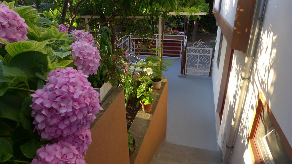 Guest House Kuzmanic Hvar Island Buitenkant foto
